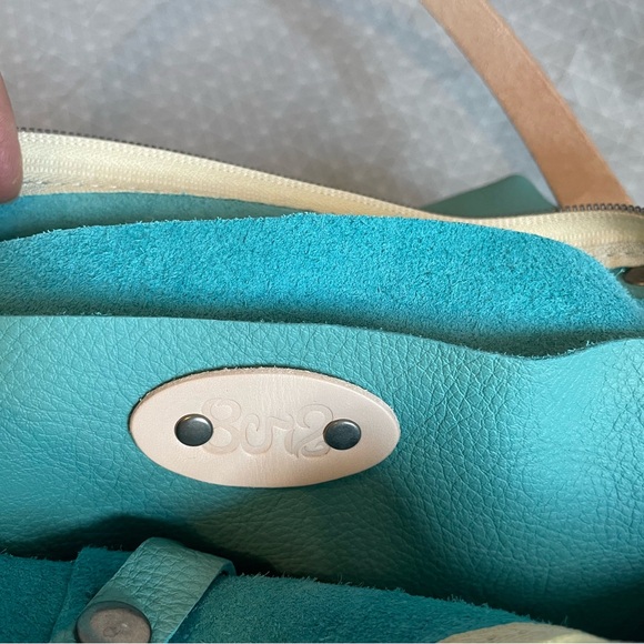 852 Leathers Handcrafted Small Zipper Tote in Aqua Leather/Natural Strap - Picture 8 of 13